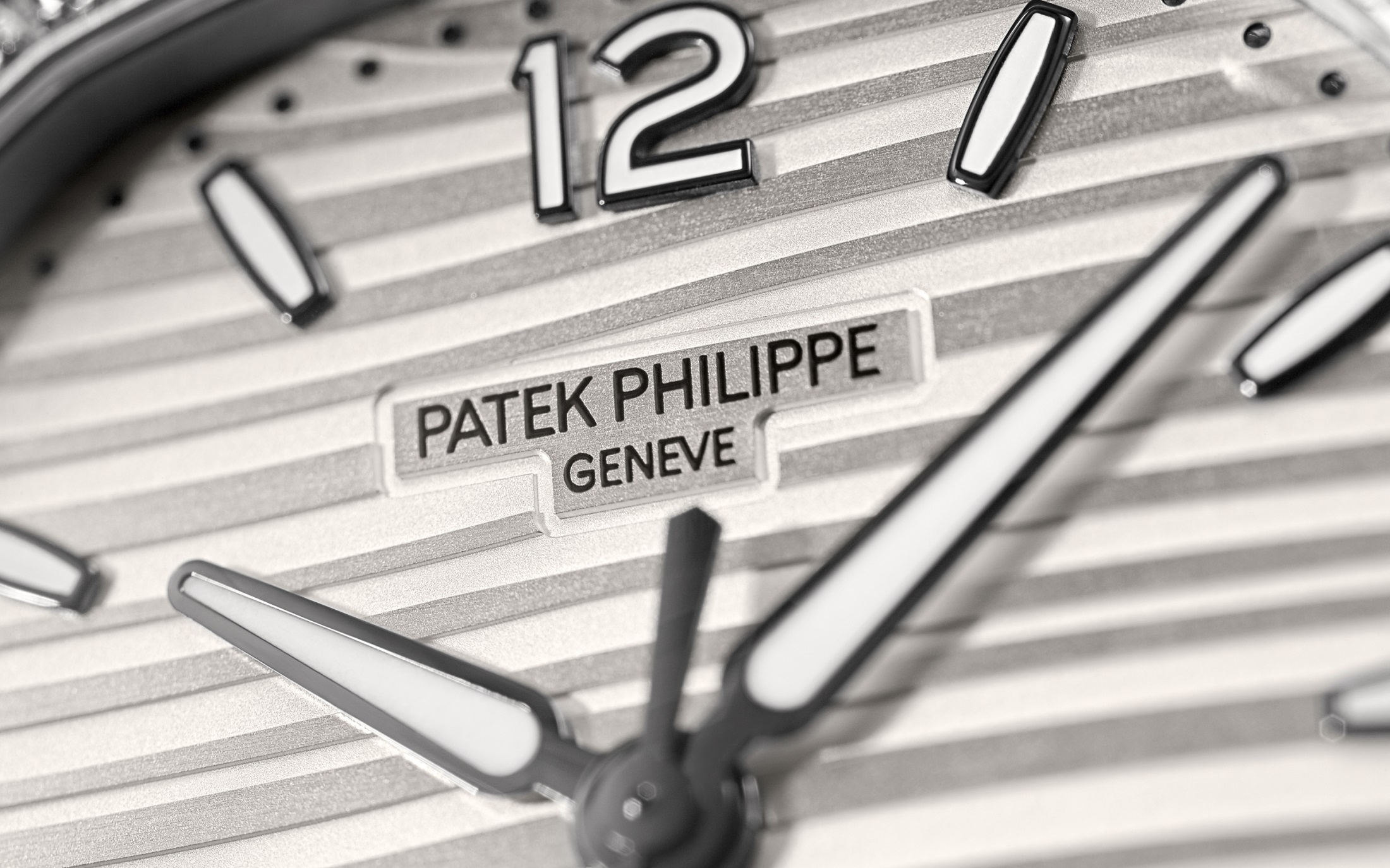 Patek PHILIPPE 7118.1200A-010 Mennica Rosenberg 6